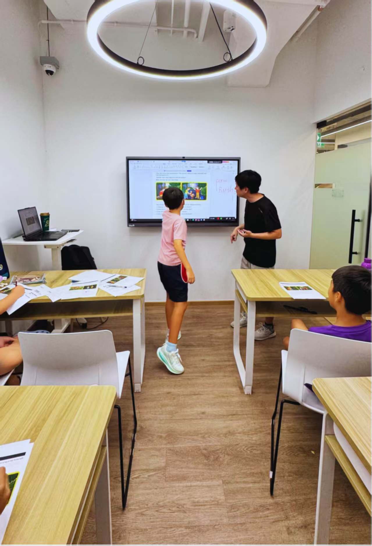 课堂实况 - 头脑风暴环节